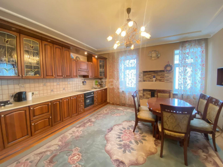4-комн квартира Герцена, 65/1