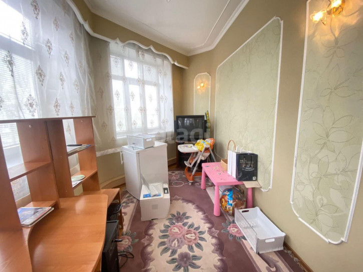 4-комн квартира Герцена, 65/1