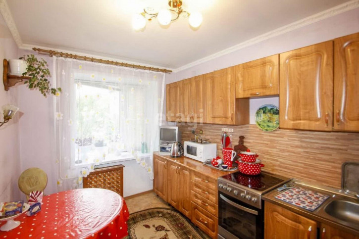 3-комн квартира Ивана Крылова (Водников), 15