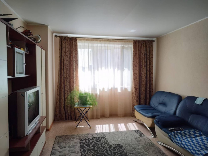 1-комн квартира Депутатская, 80/2