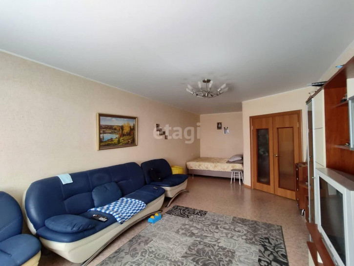 1-комн квартира Депутатская, 80/2