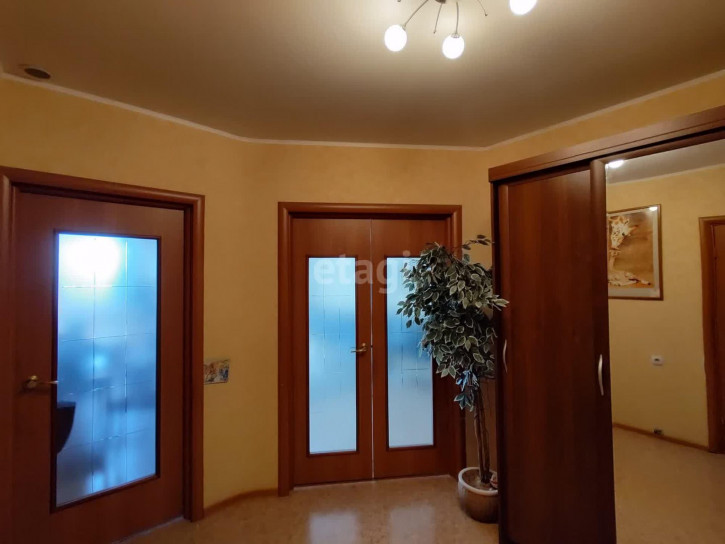 1-комн квартира Депутатская, 80/2