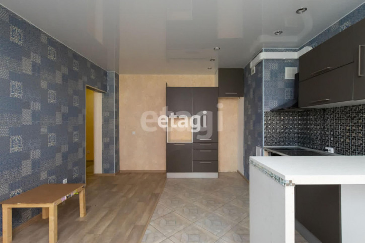 3-комн квартира Созидателей, 14