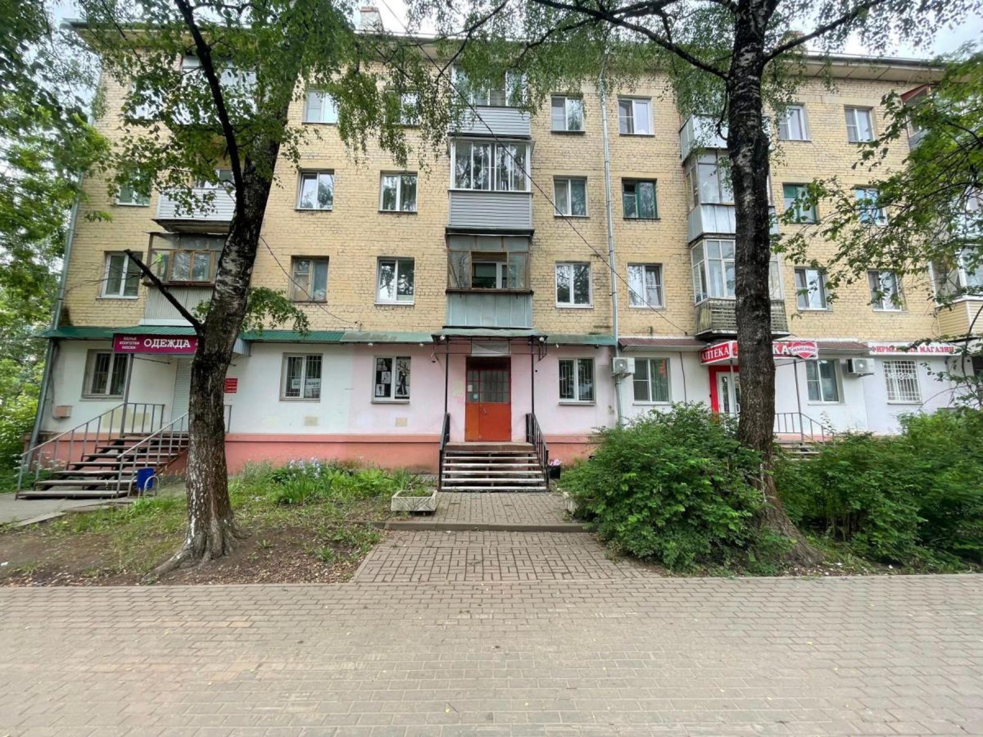 Сдать торговое помещение за 60 000 рублей на ул Салтыкова-Щедрина, 2