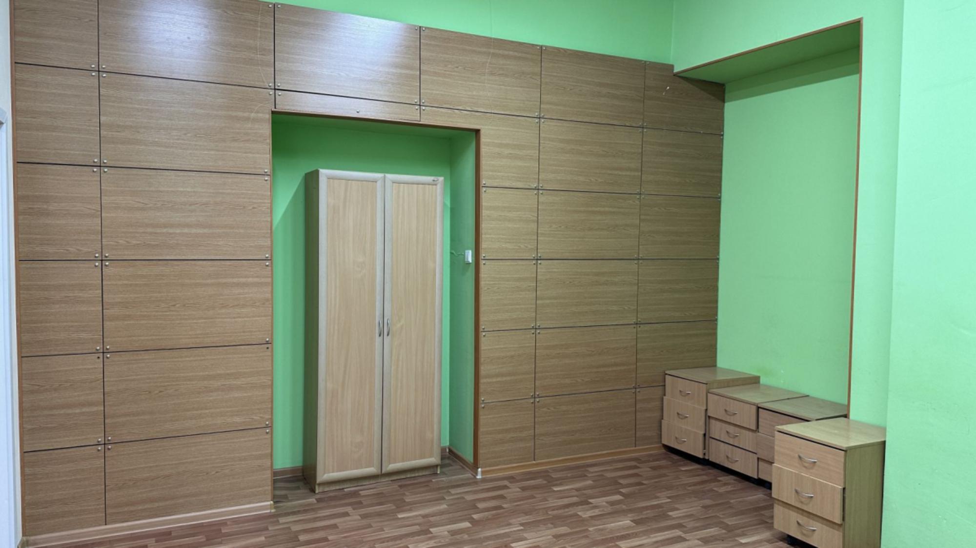 Купить помещение свободного назначения за 22 000 000 рублей на ул Болотникова, 9