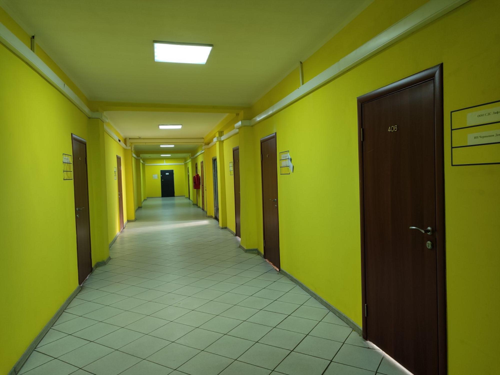 Купить офис, помещение под офис за 26 000 000 рублей на Заводское шоссе, 13Б