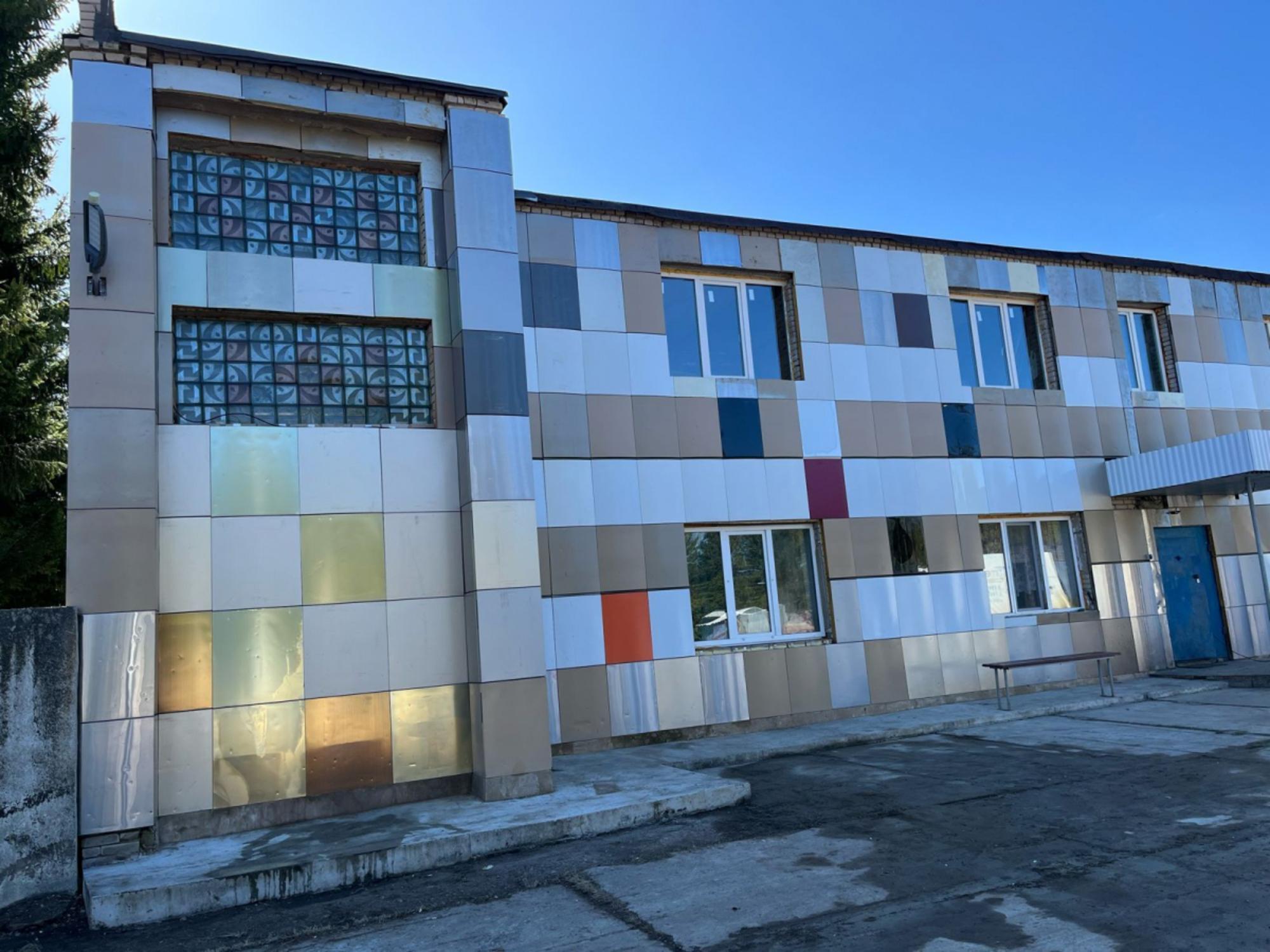 Купить офис, помещение под офис за 15 000 000 рублей на Елабужский р-н, с. Морты,  Сельхозтехника, д. 10