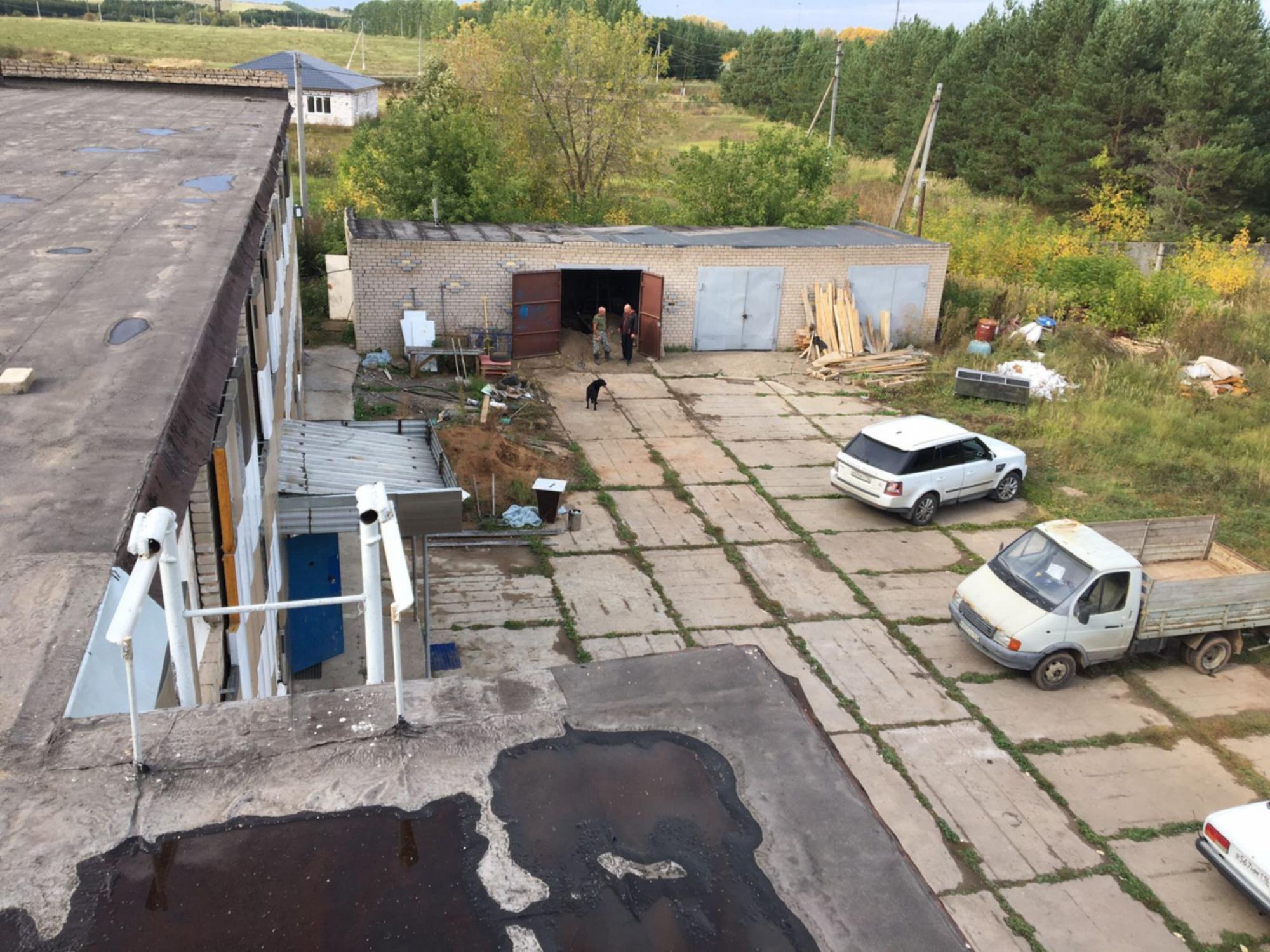 Купить офис, помещение под офис за 15 000 000 рублей на Елабужский р-н, с. Морты,  Сельхозтехника, д. 10