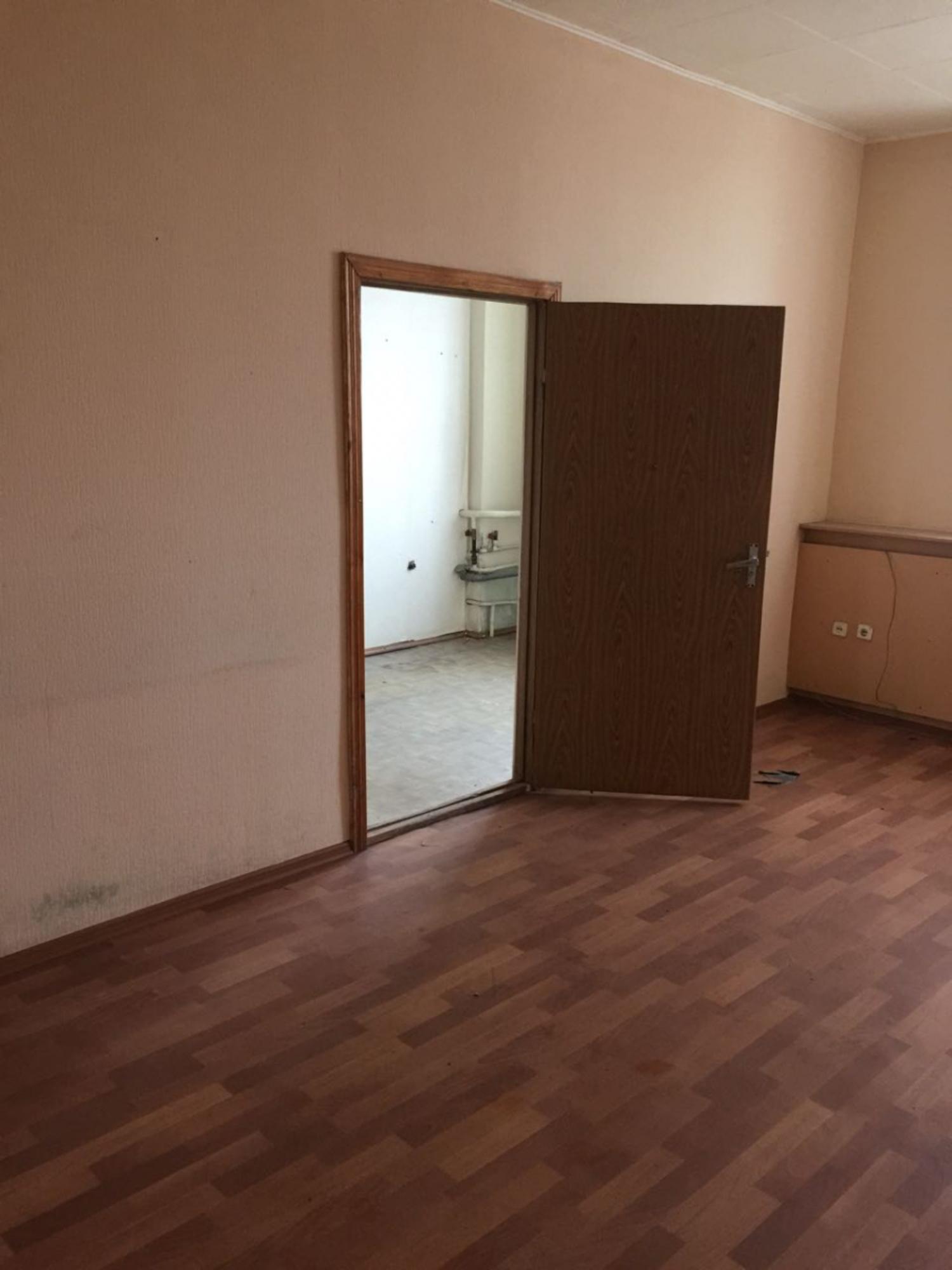 Купить офис, помещение под офис за 5 400 000 рублей на пр-кт Александра Корсунова, 14а