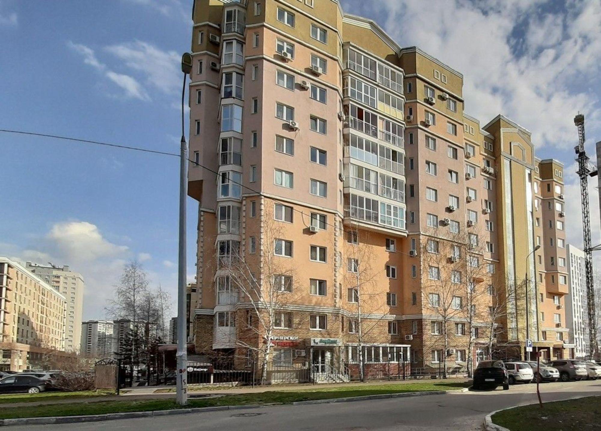 Купить помещение свободного назначения за 25 000 000 рублей на ул Габдуллы Кариева, 6