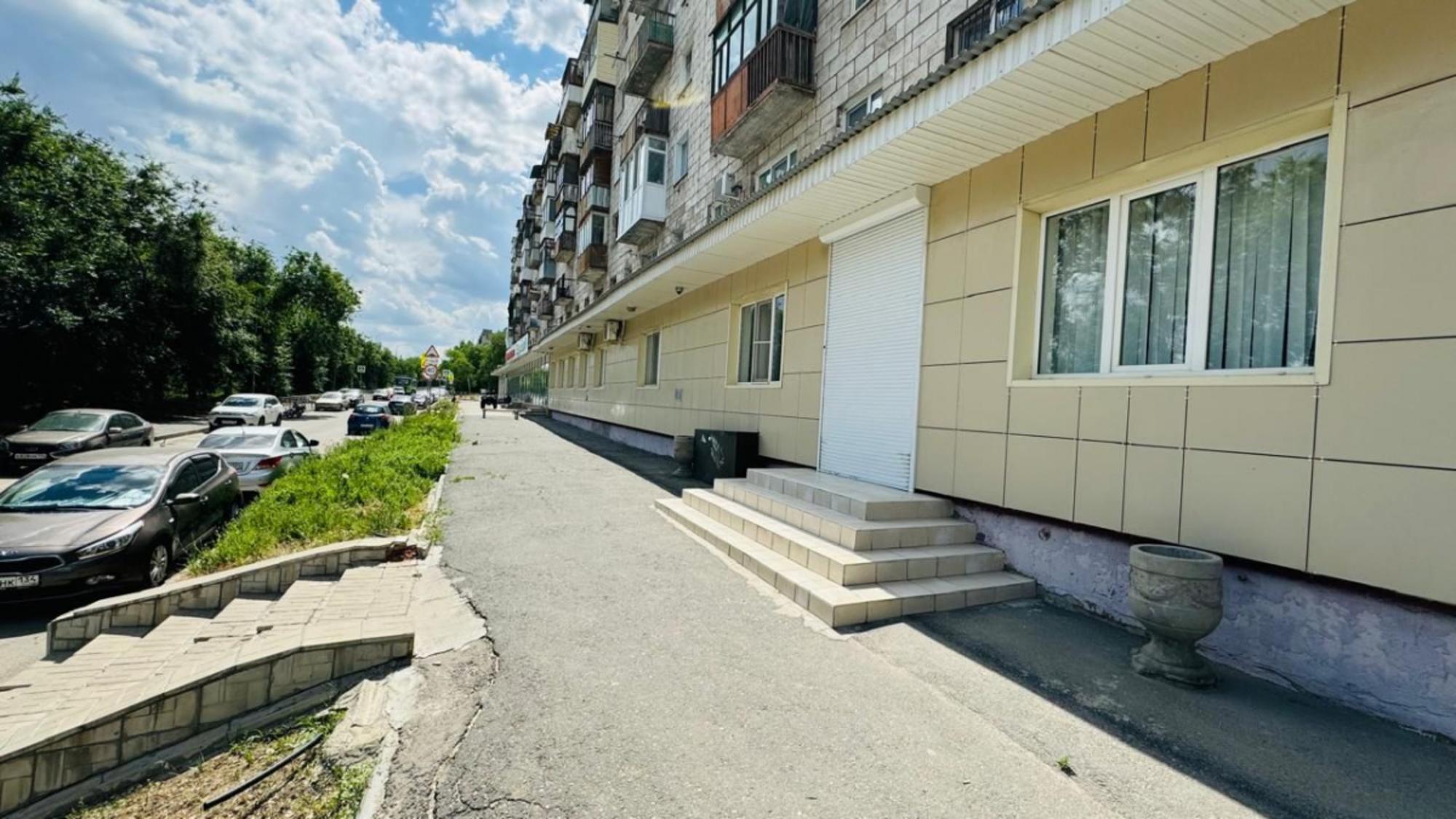 Сдать офис, помещение под офис за 488 560 рублей на пр-кт им. В.И. Ленина, 179