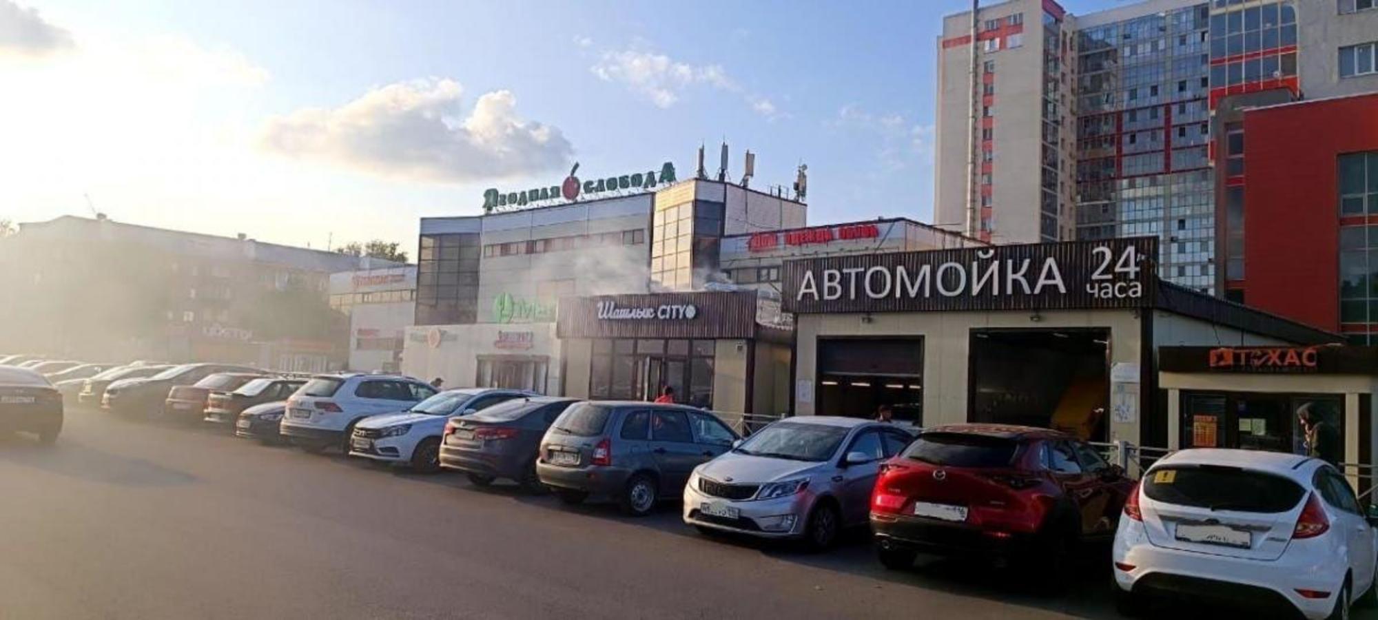 Сдать торговое помещение за 84 000 рублей на ул Краснококшайская, 150/2