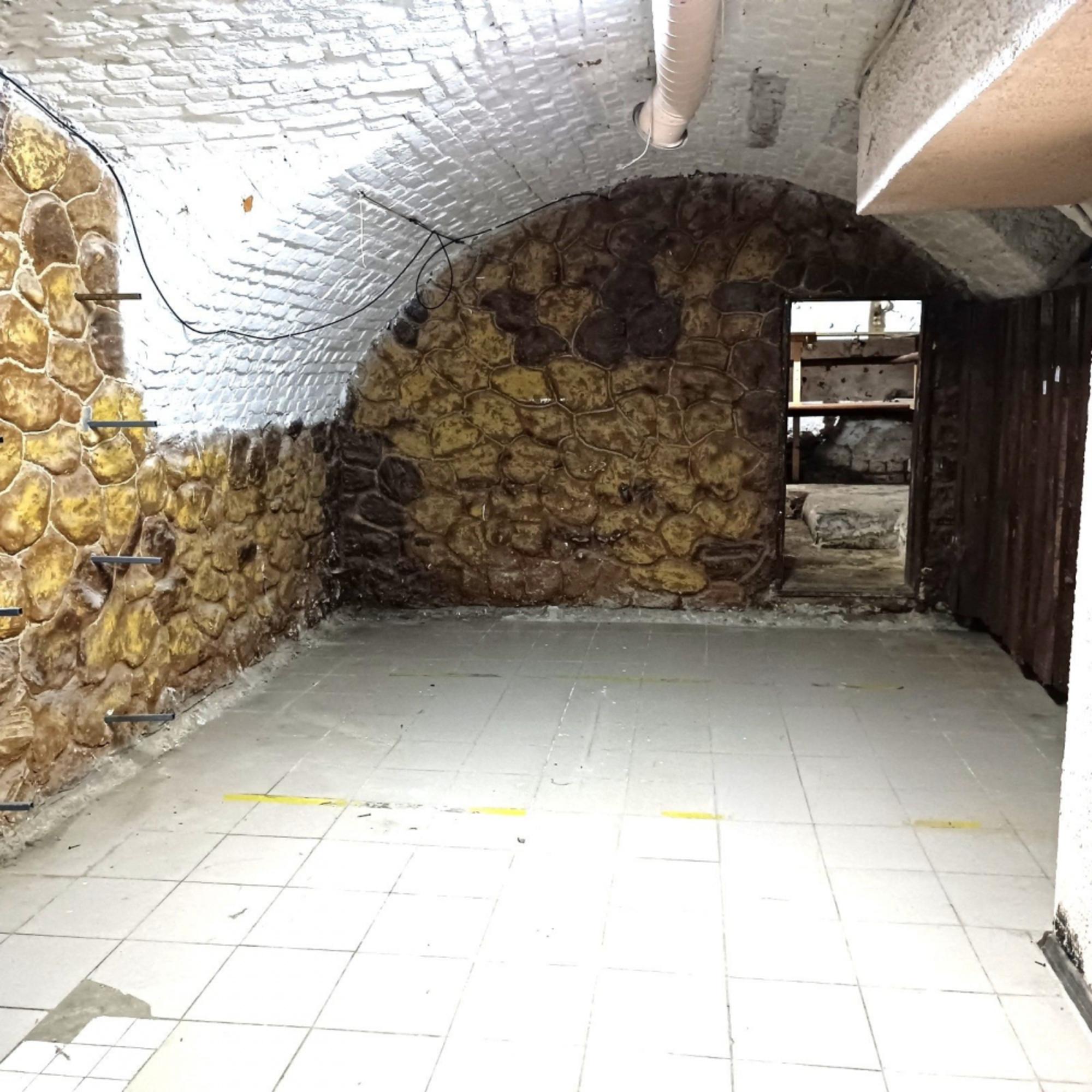 Купить помещение свободного назначения за 2 900 000 рублей на ул им Кутякова И.С., 24/61