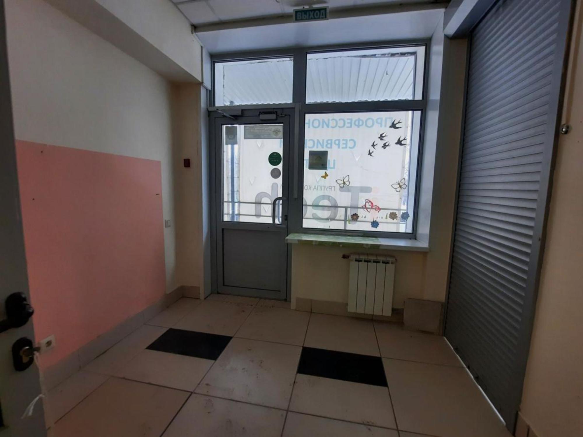 Купить помещение свободного назначения за 24 000 000 рублей на ул Стара Загора, 142