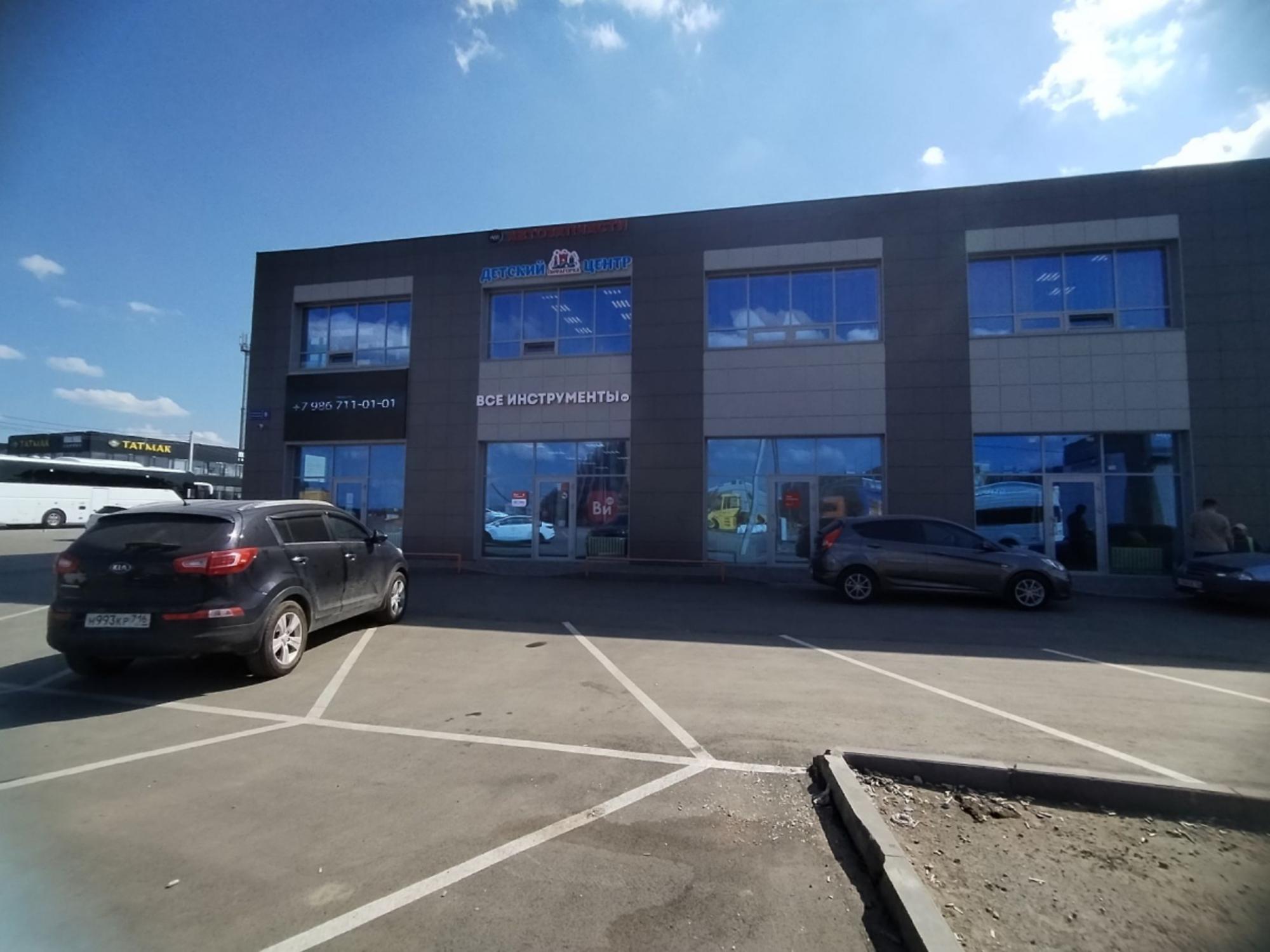 Сдать торговое помещение за 75 400 рублей на Куюки  25 Квартал, 9