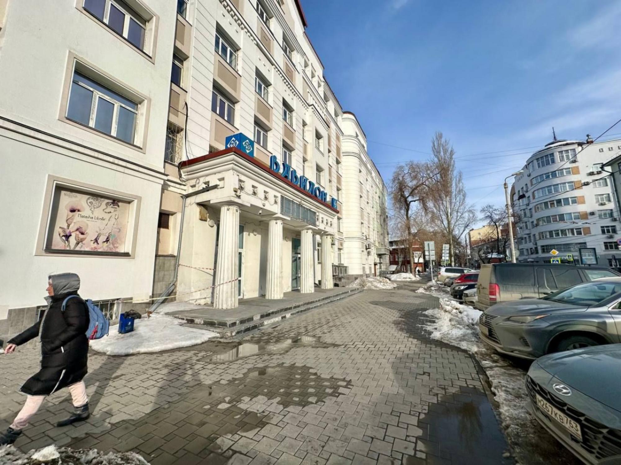 Купить торговое помещение за 66 700 000 рублей на ул Ульяновская, 18