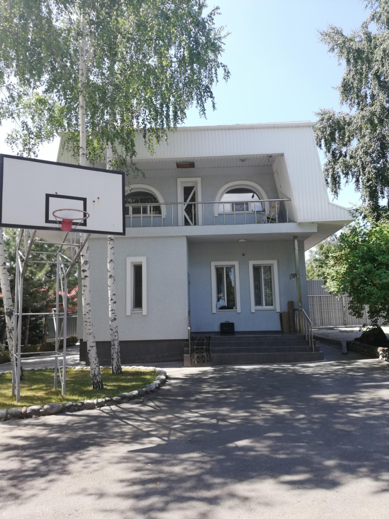 Купить офис, помещение под офис за 75 000 000 рублей на ул им Челиева Е.Г., 10