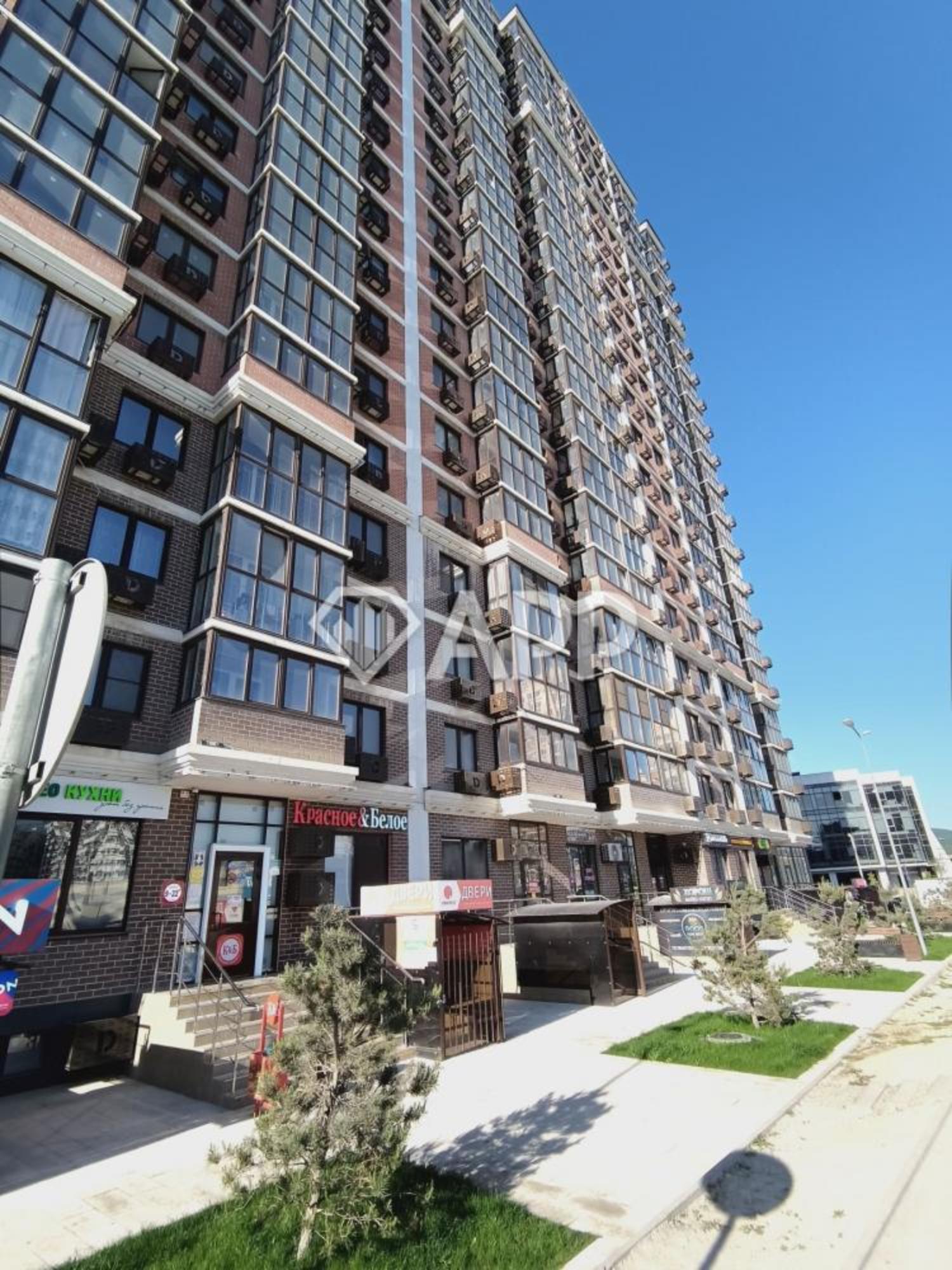 Сдать торговое помещение за 55 000 рублей на ул Котанова, 4