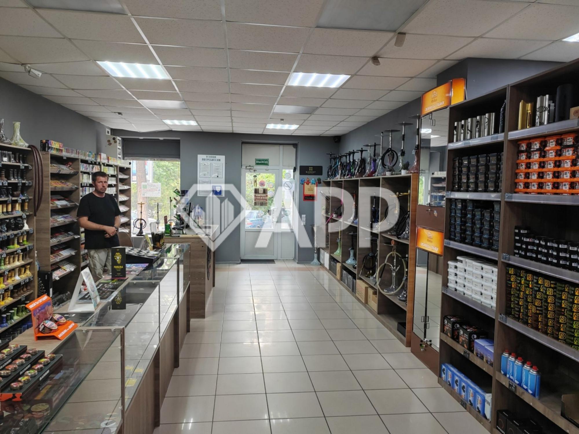Купить помещение свободного назначения за 122 000 000 рублей на ул Советов, 37