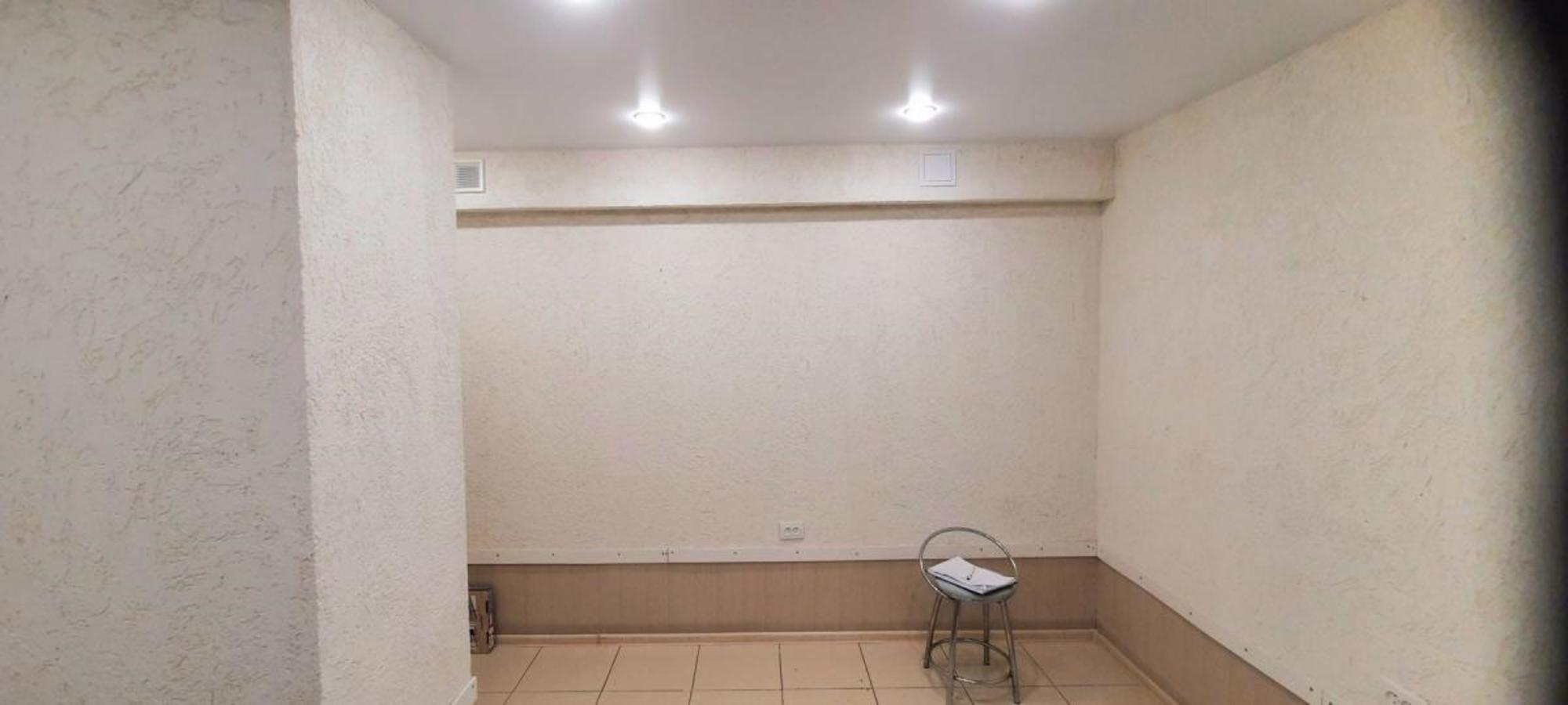 Купить офис, помещение под офис за 1 150 000 рублей на пр-кт Кирова, 275