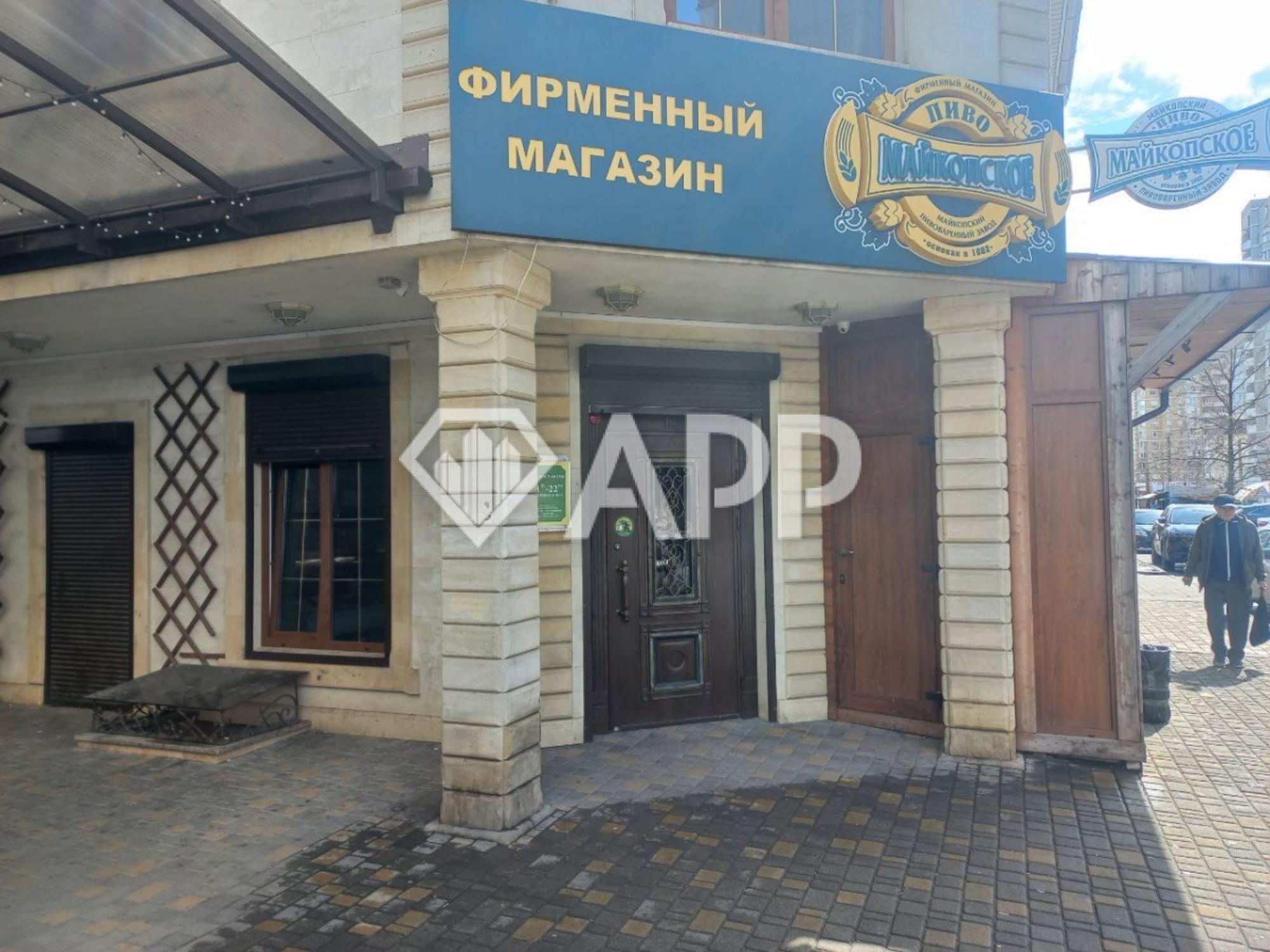 Сдать торговое помещение за 120 000 рублей на пр-кт Чекистов, 9/1