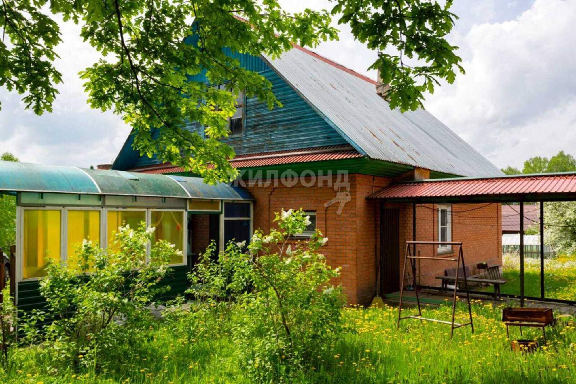 Купить дачу, дом, коттедж за 4 200 000 рублей на Лесхозная улица