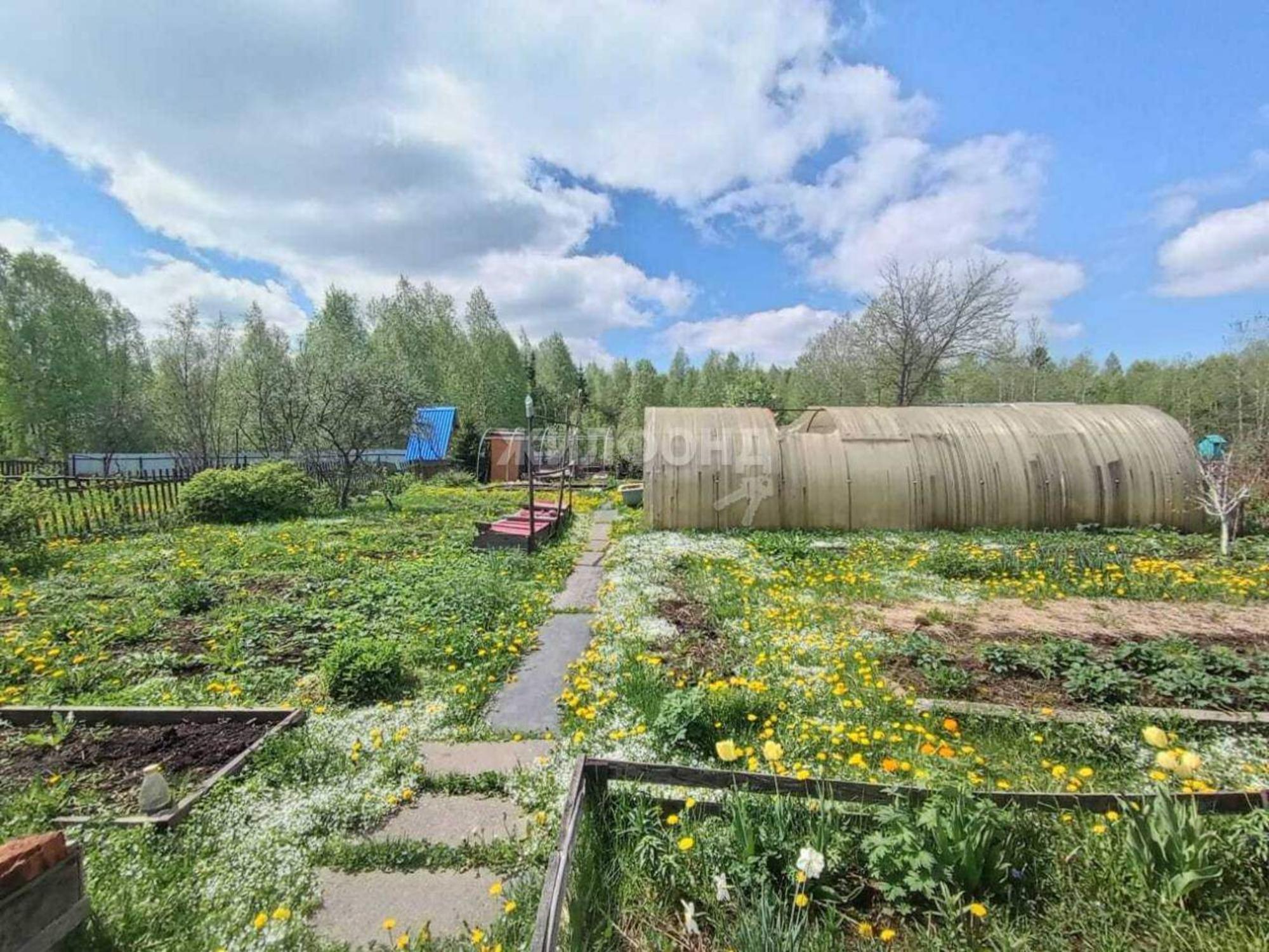 Купить дачу, дом, коттедж за 2 100 000 рублей на Озерная улица