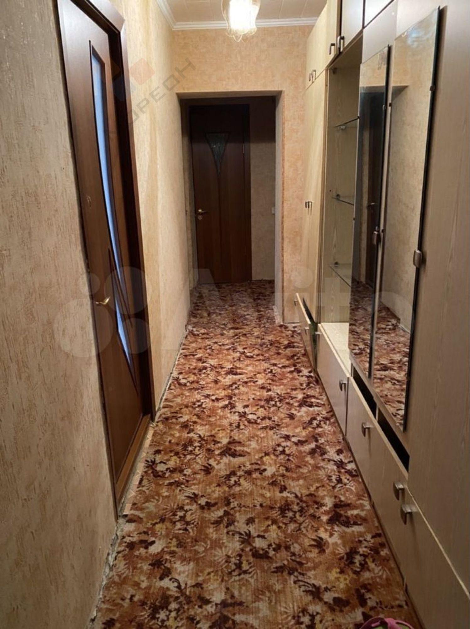 Купить квартиру за 6 300 000 рублей на Сормовская ул, 163