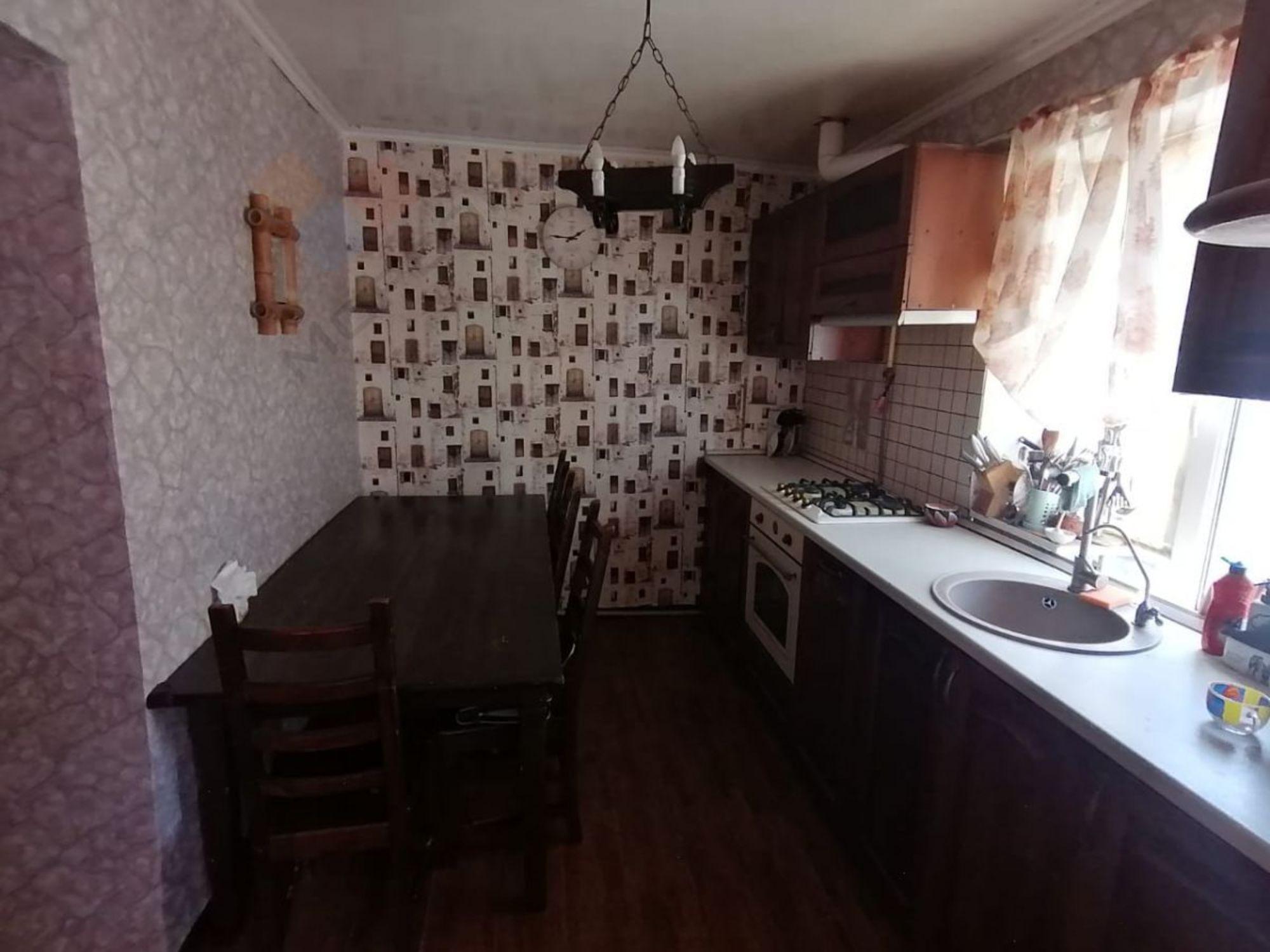 Купить дачу, дом, коттедж за 20 000 000 рублей на Хабаровская ул, 56