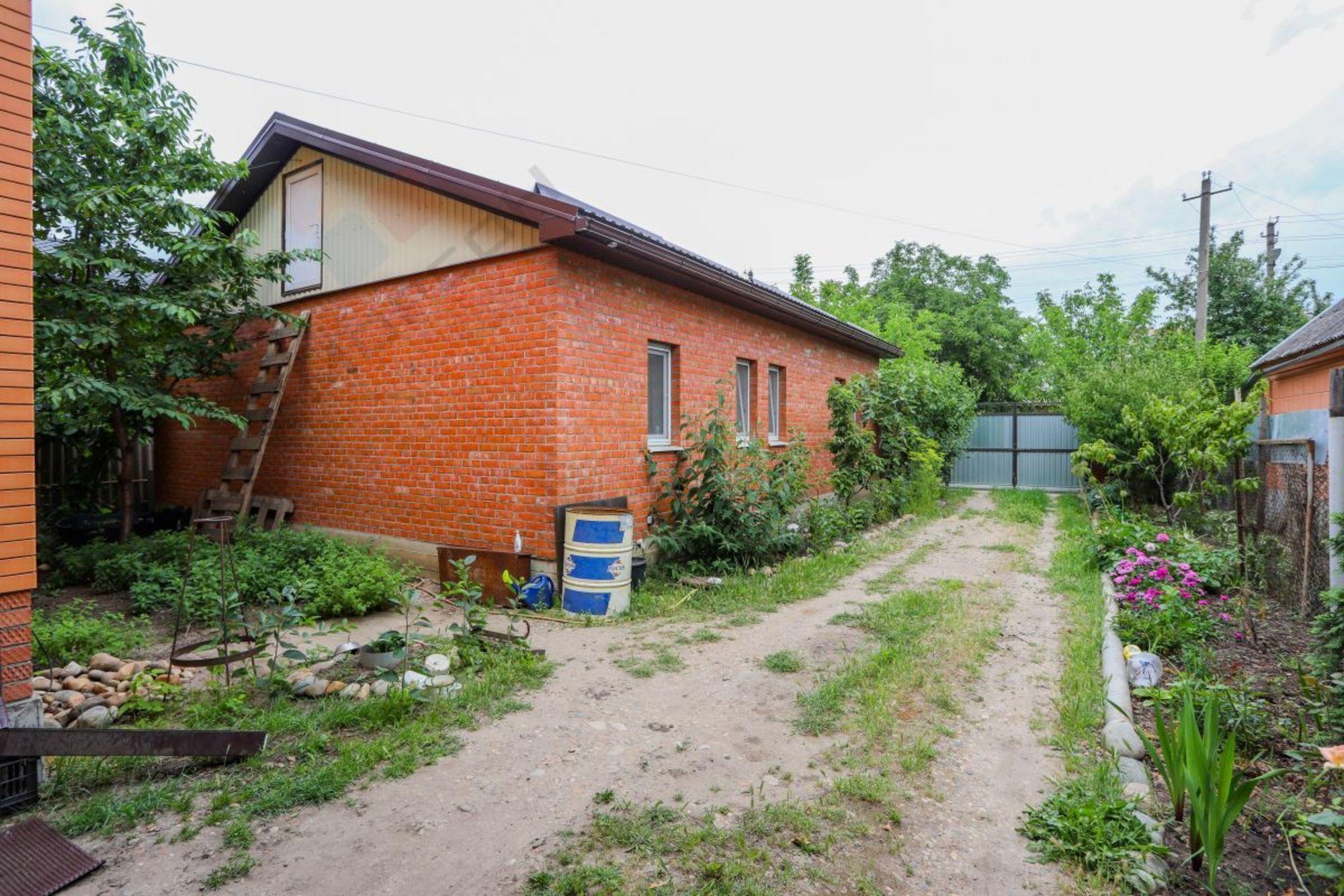 Купить дачу, дом, коттедж за 18 600 000 рублей на Дачная ул, 163