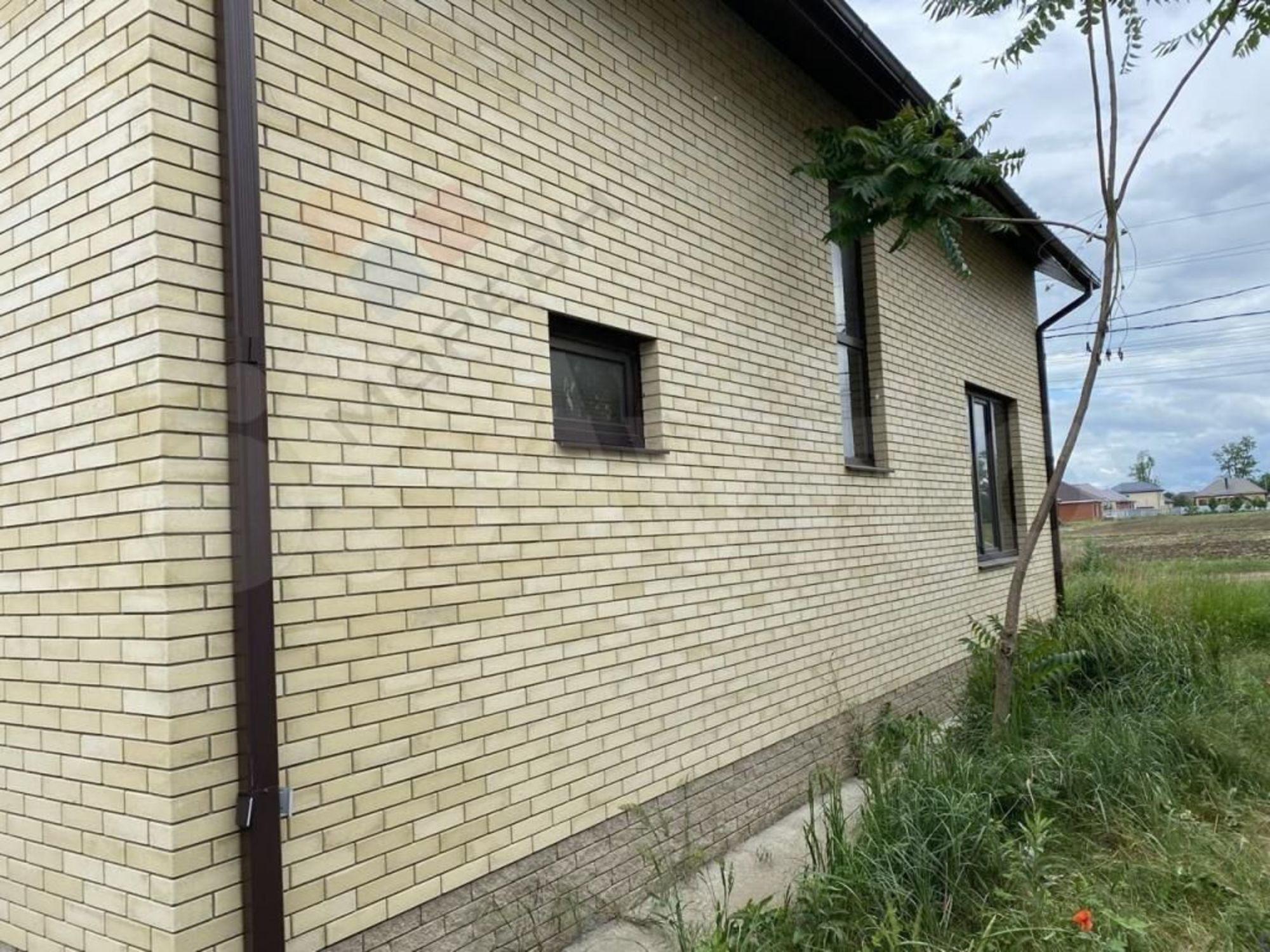 Купить дачу, дом, коттедж за 5 290 000 рублей на Ивана Васюхно ул