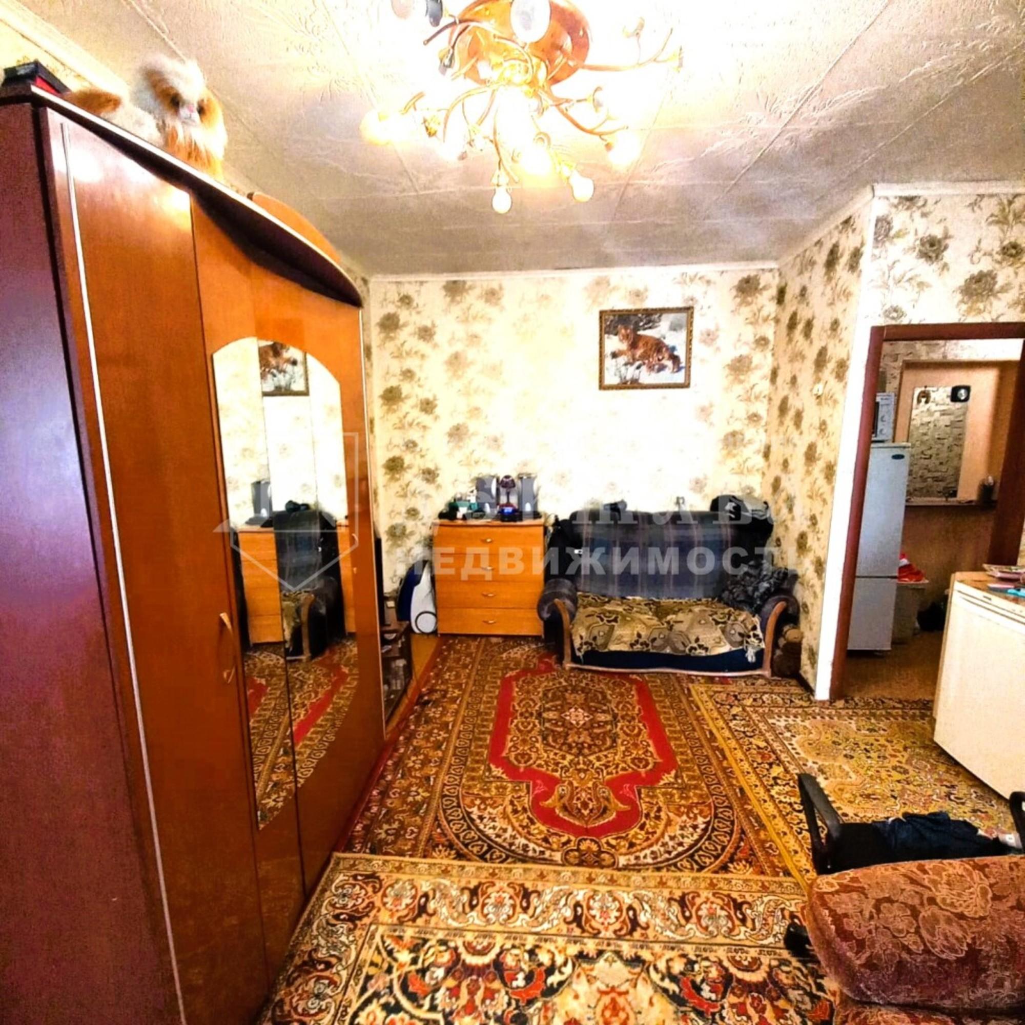 Купить квартиру за 3 700 000 рублей на проспект Шахтёров