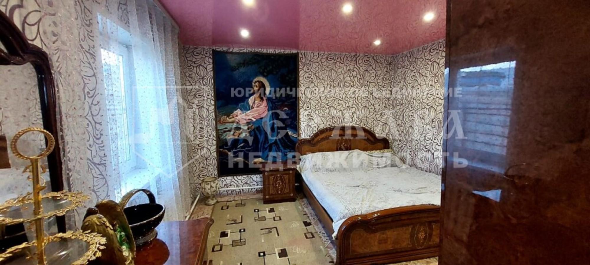 Купить дачу, дом, коттедж за 4 500 000 рублей на Кемеровская улица