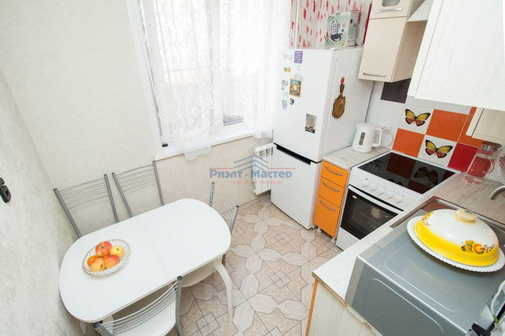 2-комн квартира ул. Кошурникова,5/2