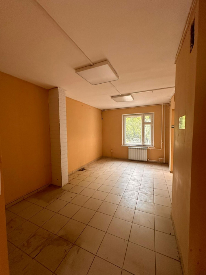 Торговое помещение ул Рихарда Зорге, 72