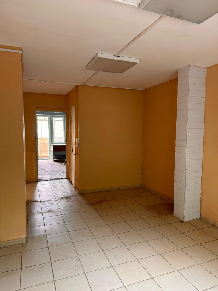 Торговое помещение ул Рихарда Зорге, 72