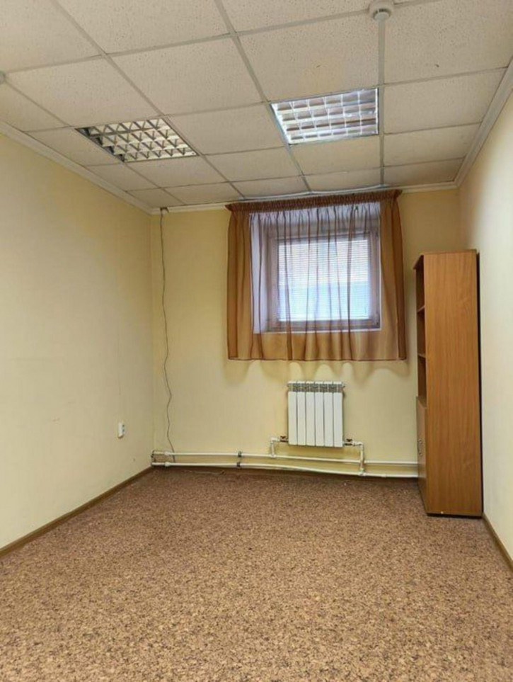 Офис ул Побежимова, 36