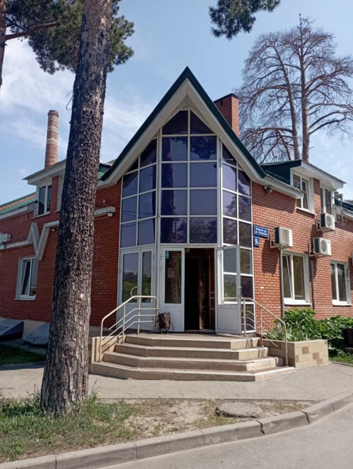 Офис ул Липатова, 9