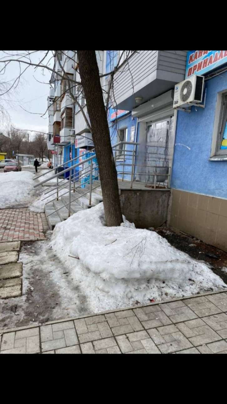 Торговое помещение Самарская обл, г Новокуйбышевск, ул Островского, д 21