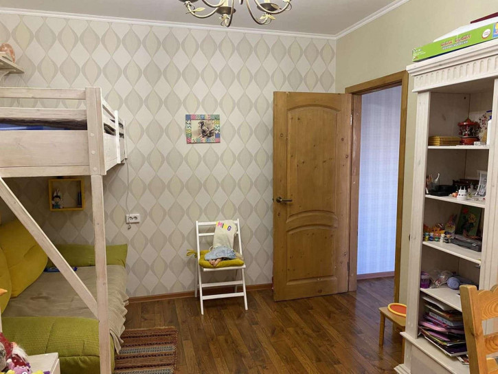3-комн квартира Юности бульвар, 43