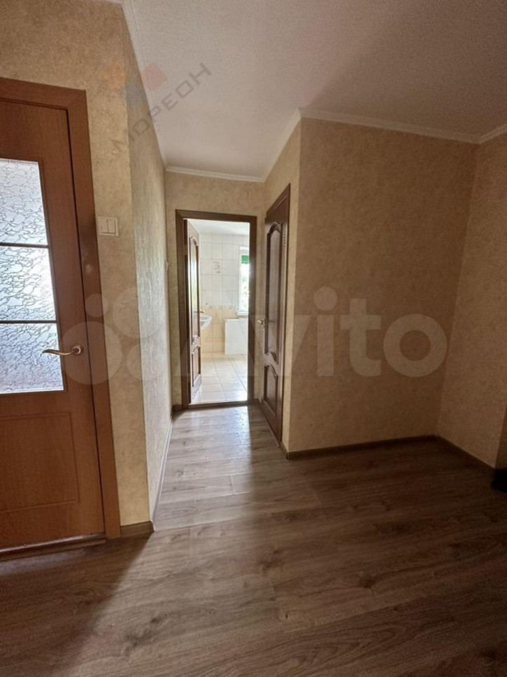 4-комн квартира Алтайская ул, 14