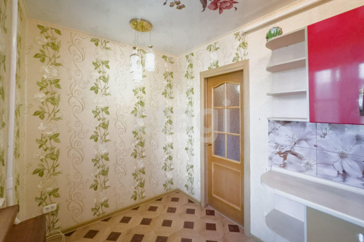 3-комн квартира Индустриальная, 21
