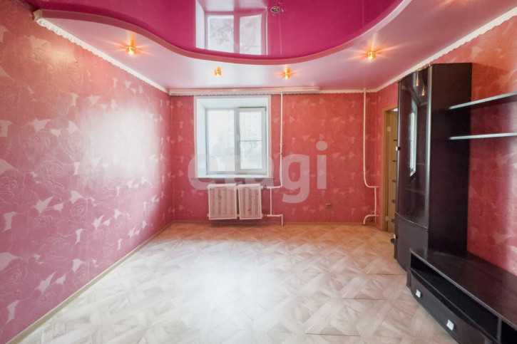3-комн квартира Индустриальная, 21