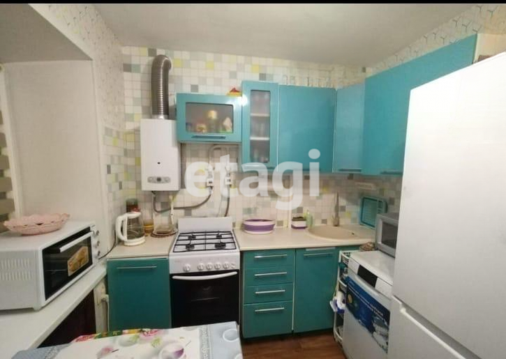 2-комн квартира Черноречье мкр., 15