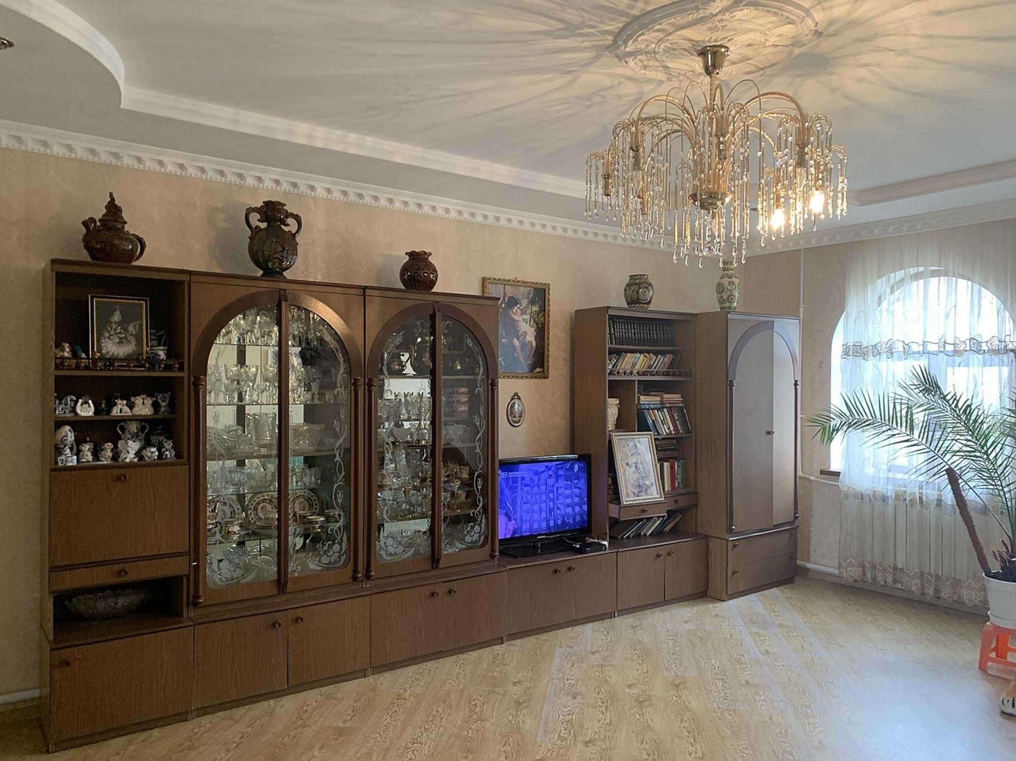 Купить дачу, дом, коттедж за 14 300 000 рублей на Жемчужная улица