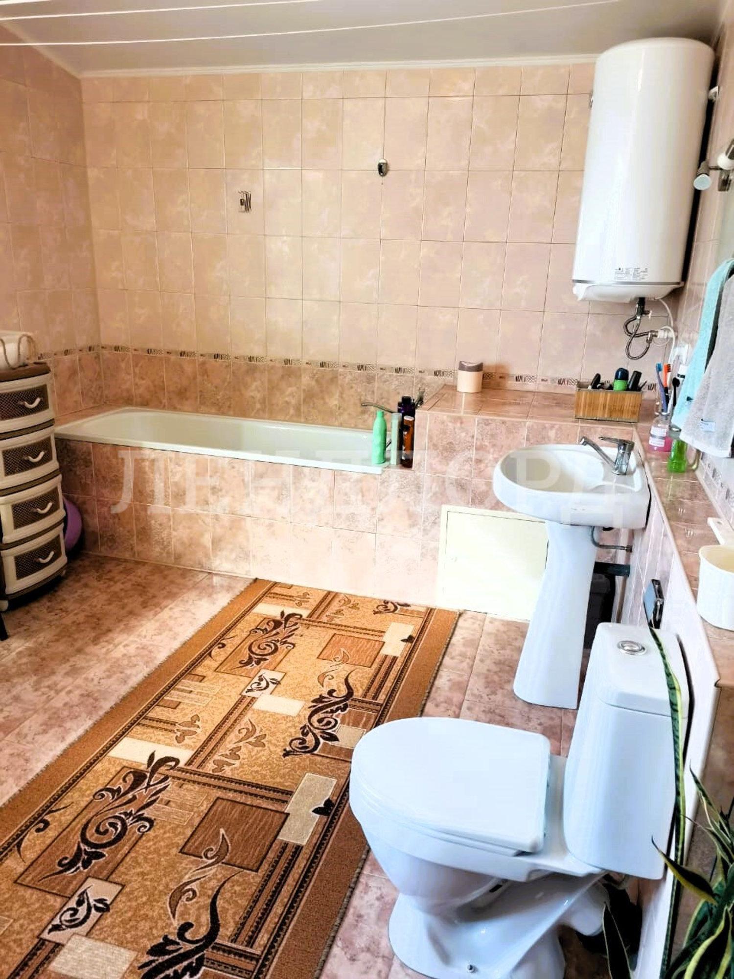Купить дачу, дом, коттедж за 11 990 000 рублей на Фрунзе