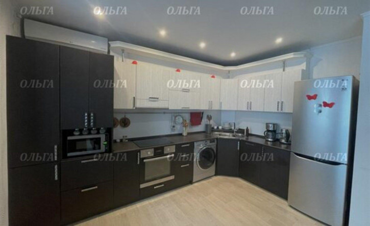 3-комн квартира улица Комбайностроителей, 4А,  д. 4А