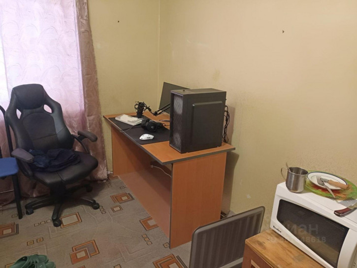 Комната Профессиональная улица, 33,  д. 33