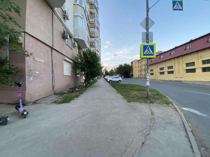 Торговое помещение Галактионовская улица, 2