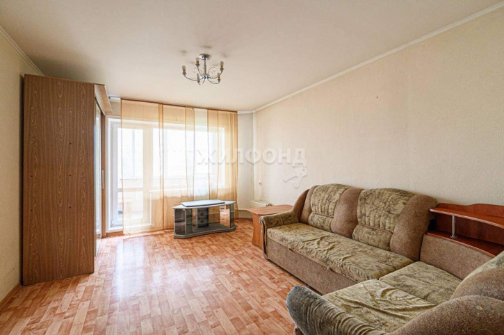 3-комн квартира Гребенщикова улица, д.13